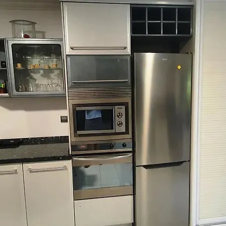 Duplex Con Terraza Y Parking 아파트